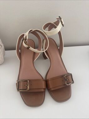 Nordstrom leather. Sandal size 9m